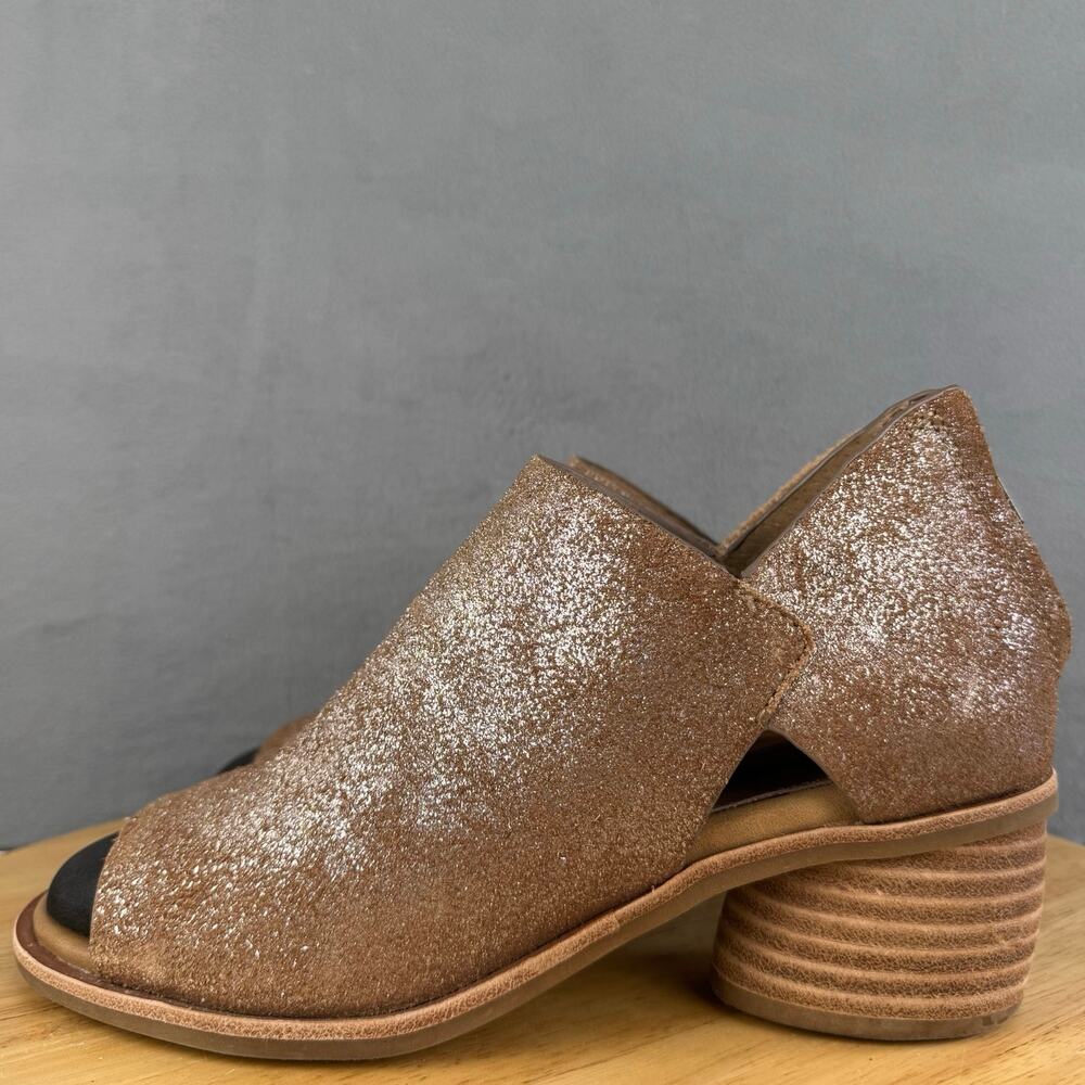 Söfft Carleigh Suede Rounded Stack Heel Peep Toe Shoes Natural Tan Womens 8 M US